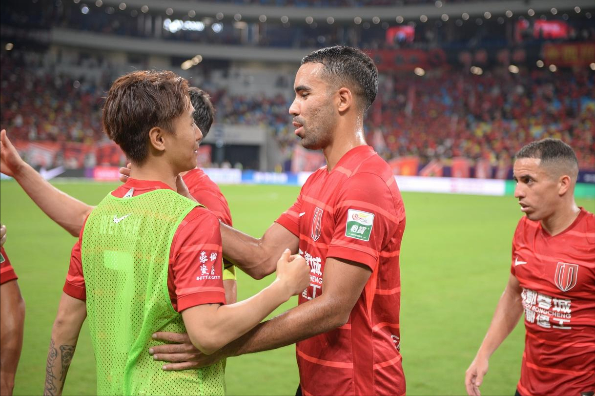 韦世豪伤愈归队，德尔加多解禁复出，成