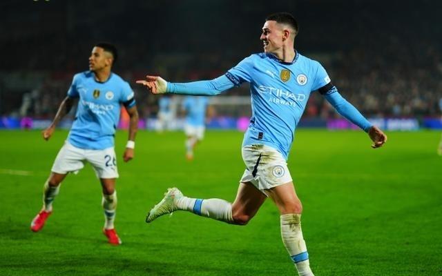 福登：哈兰德似乎在不断打破每项纪录德布劳内永远是曼城传奇