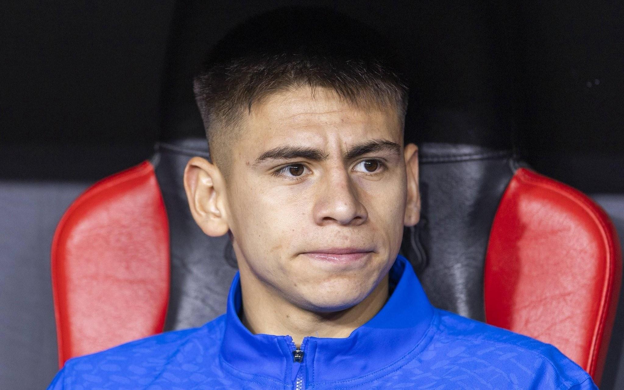 记者：曼城小将埃切韦里将提前结束在勒沃库森的租借