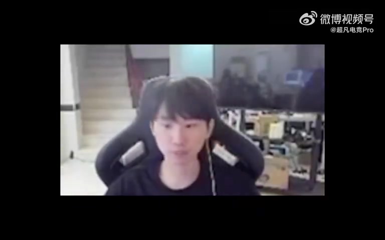 Doinb推销Uzi皮肤：韩服出第一天我就买了这个皮肤好看确实好看
