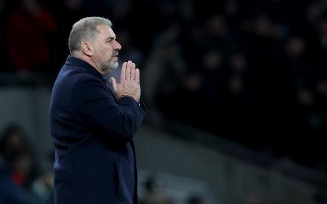 记者：澳波准备好接手森林，他将负责球队与阿森纳的比赛