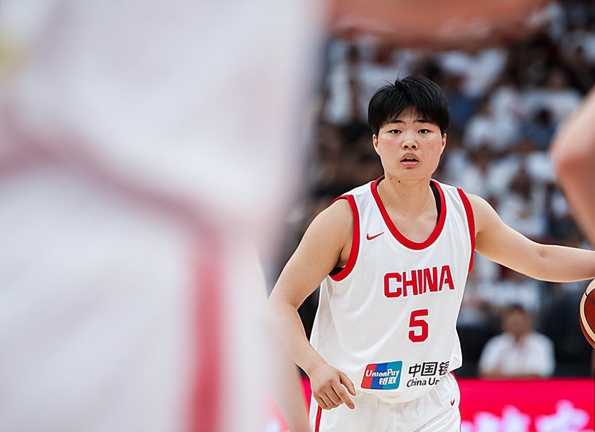 3连胜不败！中国女篮26岁王牌才是控卫答案女版隆多四夺助攻王