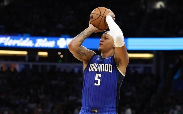 霍里：建队核心我选莫布里而非班凯罗后者的投篮选择很糟糕