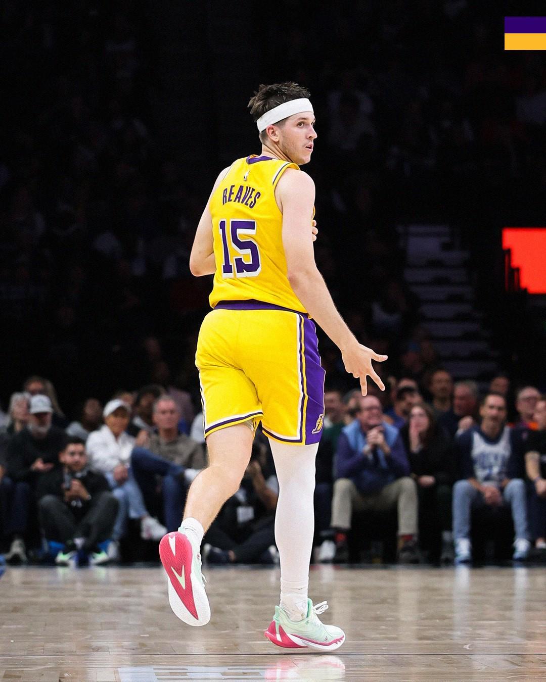 肯尼史密斯:里夫斯就是下一个林书豪&年轻版东契奇