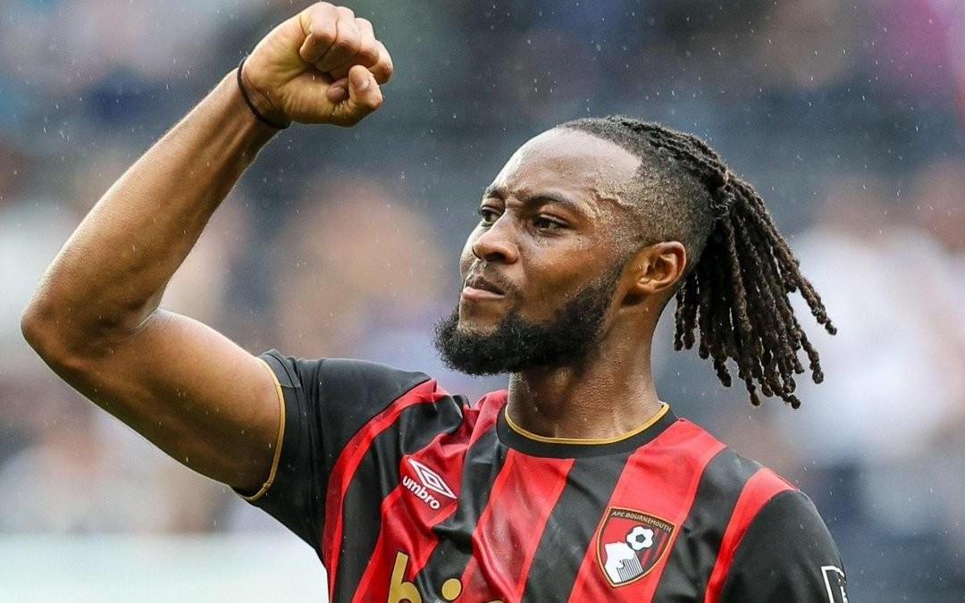 记者：切尔西已经向塞门约经纪团队进行了初步询价