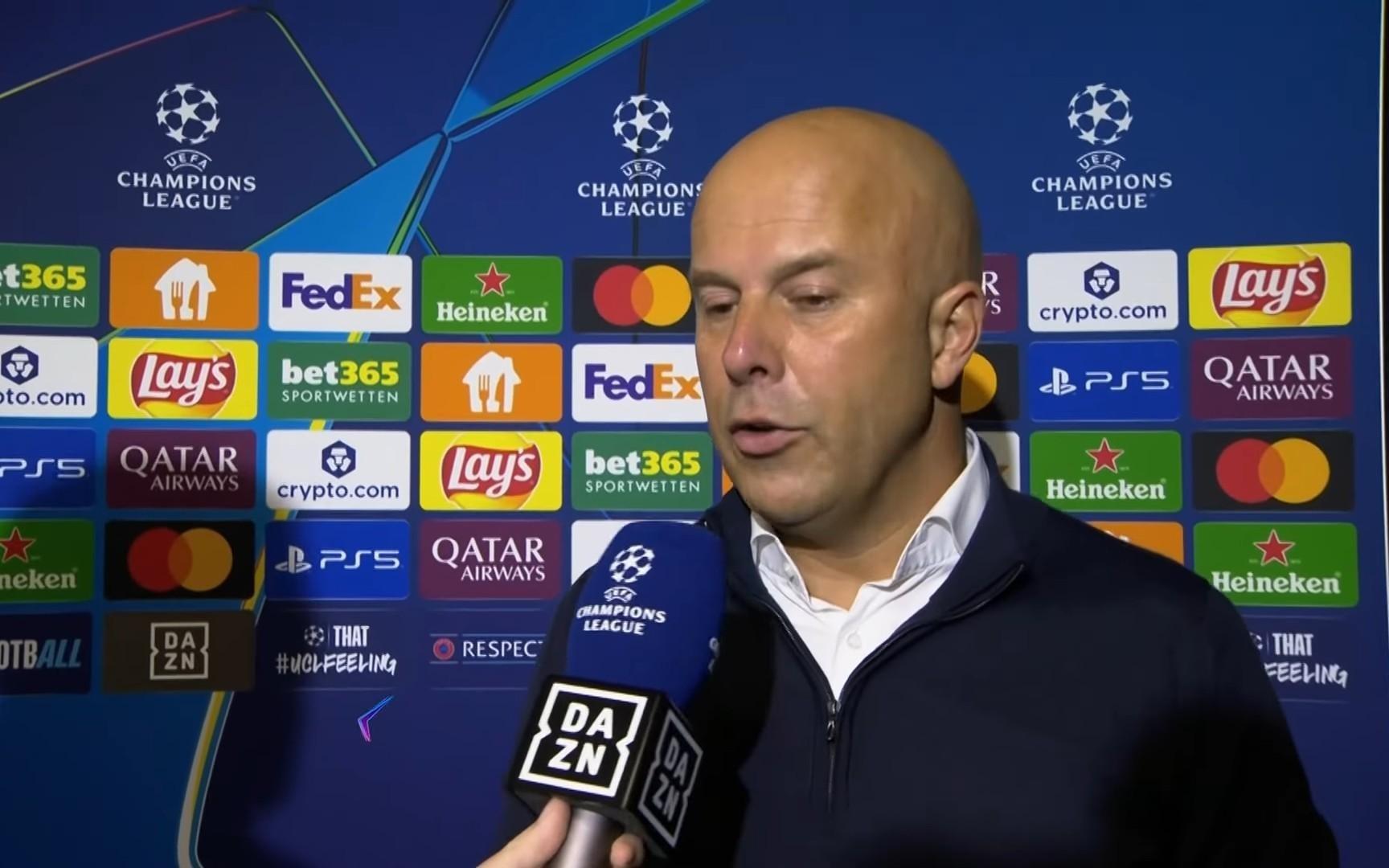 斯洛特:今天比赛裁判很公平赢一场球不会让我们庆祝到明天