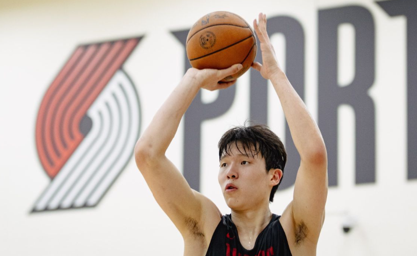卷起来了！杨瀚森将于8月9日赴美：参加各种集训+官方新秀课程