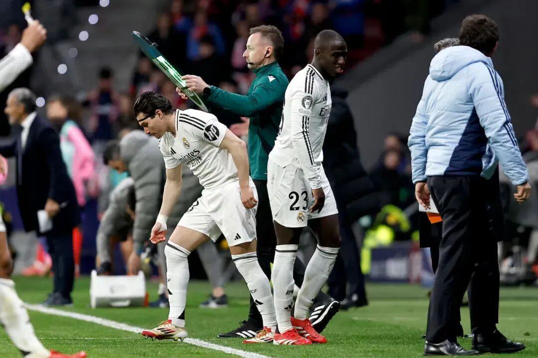 维尼修斯领衔！皇马仅4人未公开告别阿隆索一人最为意外