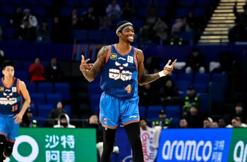 萨姆纳加盟广东队媒体人透露最新情况朱芳雨得再发力