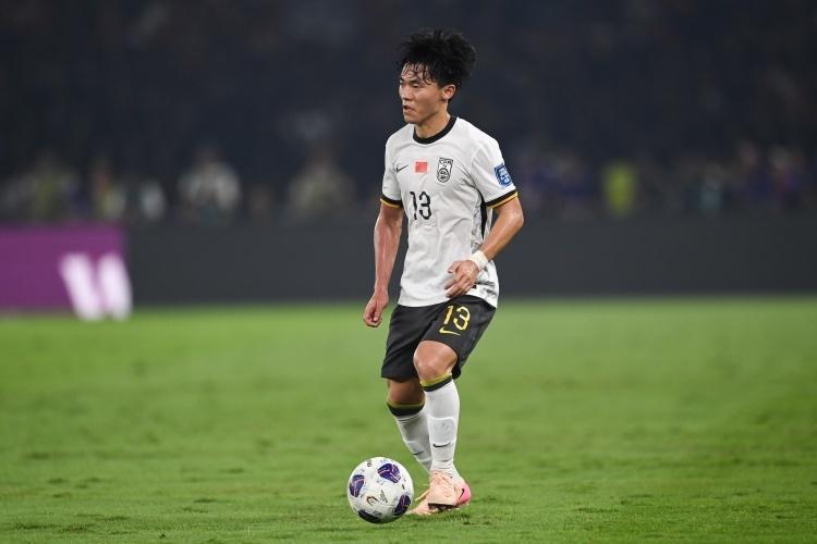 U22国足官宣补招胡荷韬！27人将参加集训，亚预赛最强首发阵浮现