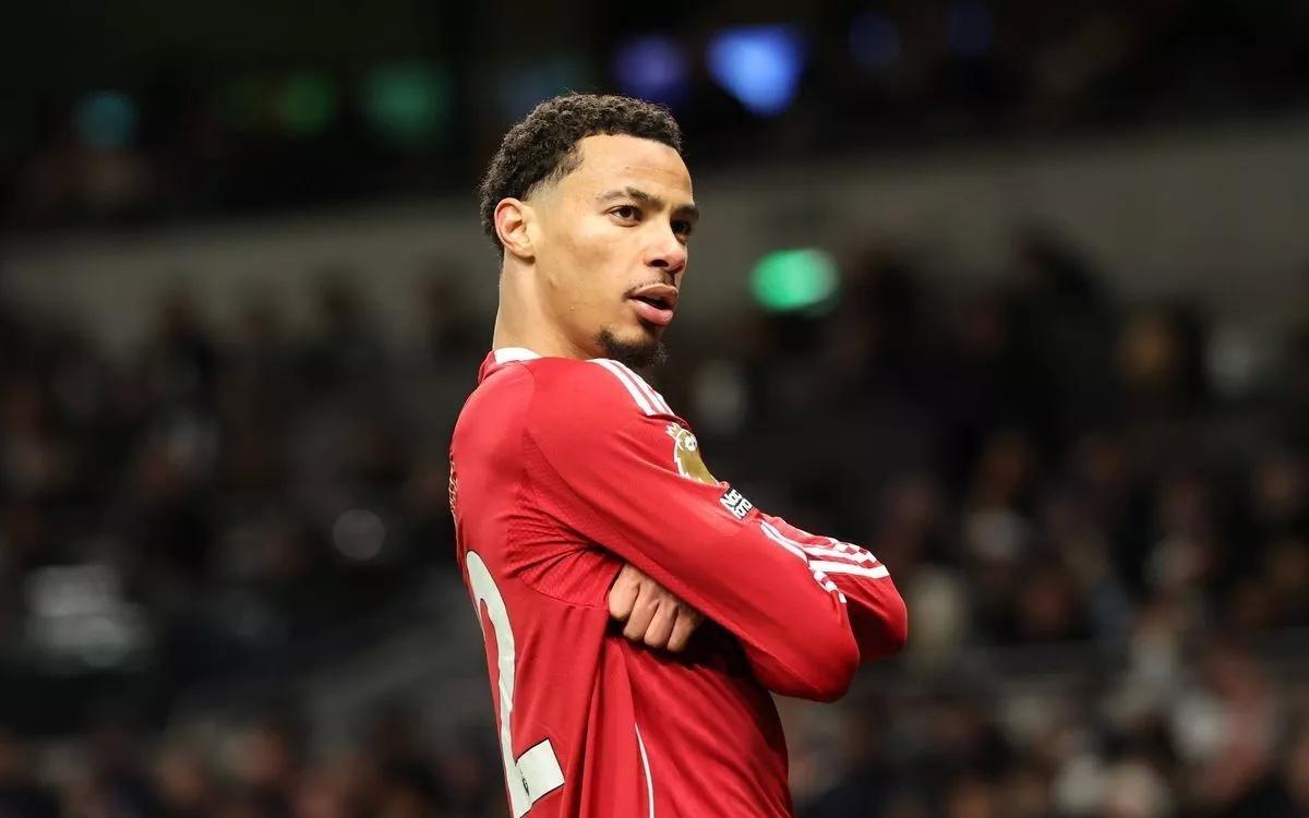 鲁尼：埃基蒂克基本上是今夏最佳引援，我很喜欢他的比赛态度