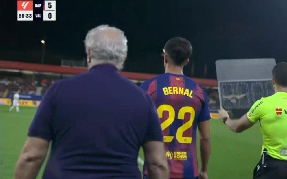 伤愈复出，贝尔纳尔时隔383天再度代表巴萨出场