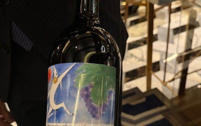 布克社媒晒中国赛日常：来自中国澳门的爱