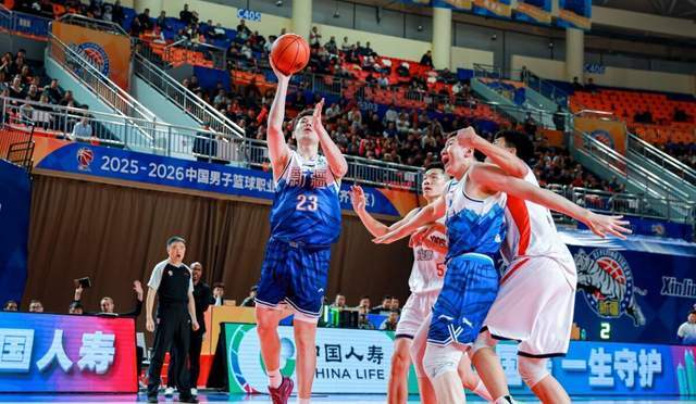 曝男篮名宿正式下课！将昔日争冠劲旅带成鱼腩，6战5负成混子球队