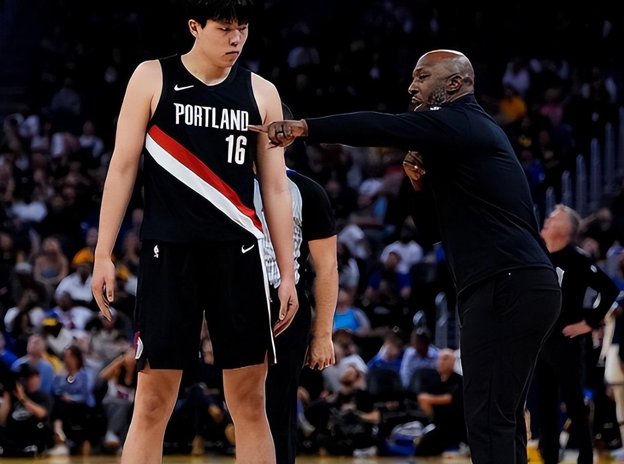 NBA三消息：杨瀚森拿到美国驾照，布劳恩续约掘金，火箭五大首发