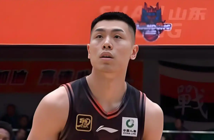 赛季CBA分组确定，球迷见面会时间确定，陈林坚回应加盟山东男篮