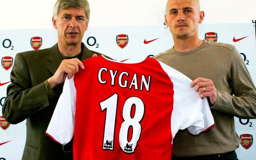 纽约新市长是枪手球迷，西甘要送他一件“无敌之师”时期球衣