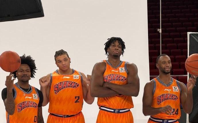 CBA新赛季实力分档！五支球队竞争总