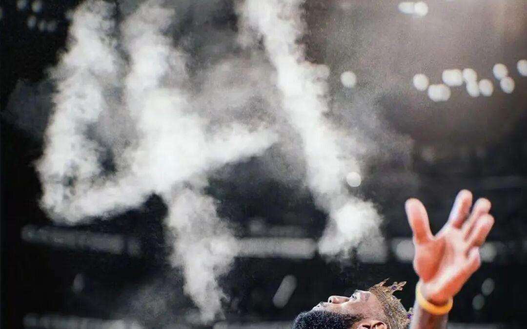 哎，东契奇又伤！老詹生日夜毁了....