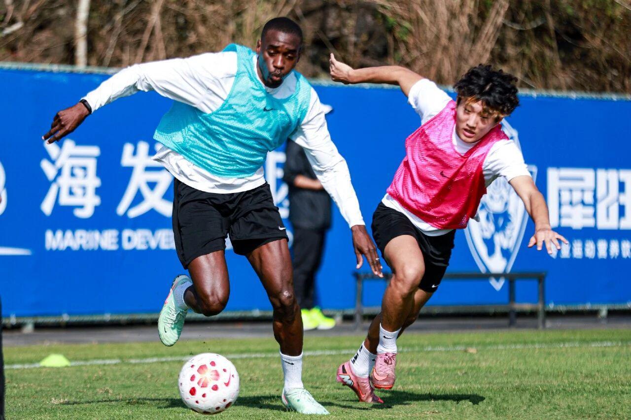 中超热身赛：二年级生首战K联赛球队，狂丢6球惨败，4连胜遭终结