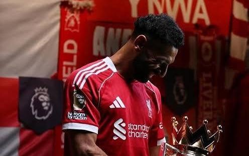 引人遐想！客战法兰克福后，萨拉赫更换含红军元素的社媒头像