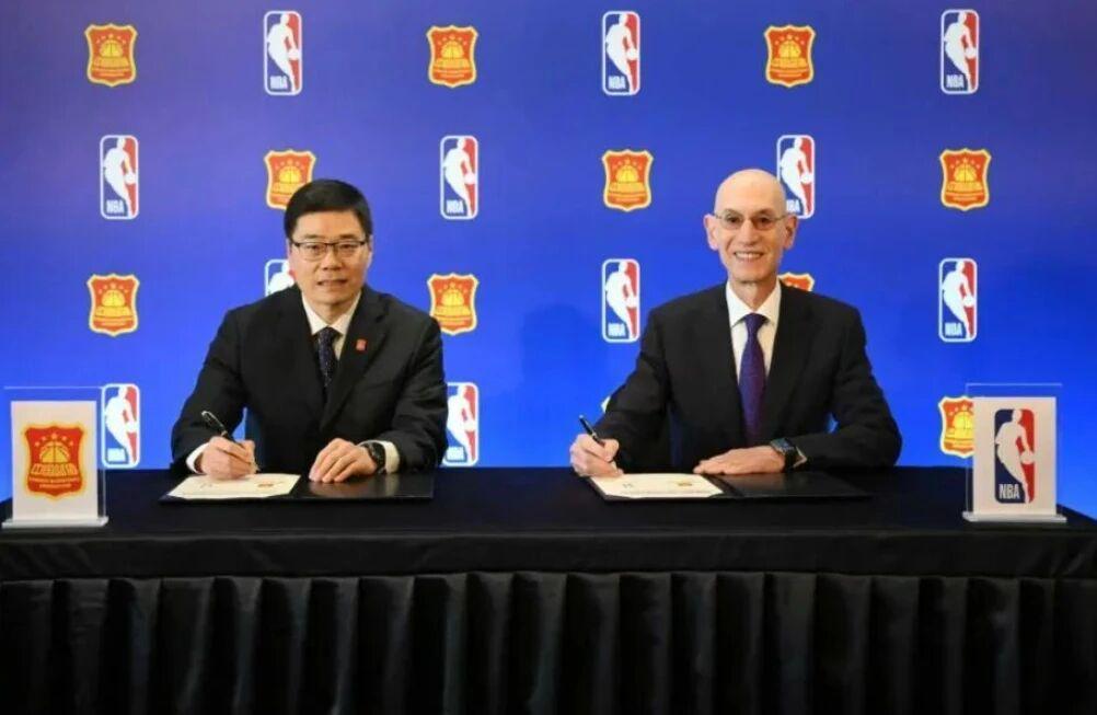 篮协官宣和NBA合作，李炎哲王睿泽和广东队会合，北控开启军训！