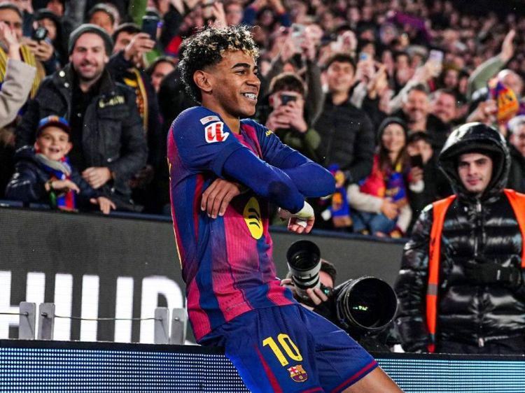 随着巴萨30+马竞大胜！西甲最新积分榜：皇马掉第二，西蒙尼笑了