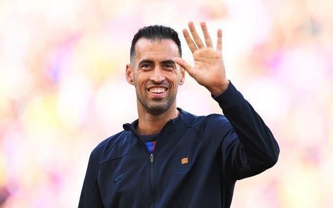 用冠军告别！前巴萨传奇正式挂靴退役，结束17年辉煌生涯