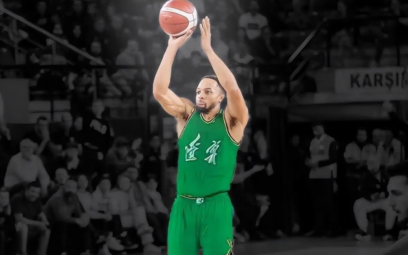 辽宁男篮三外援敲定在即，新赛季杨鸣目标明确，保八争四成关键