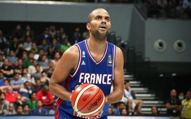 大加：帕克曾说愿用NBA冠军换国家队夺牌那对国际球员很重要