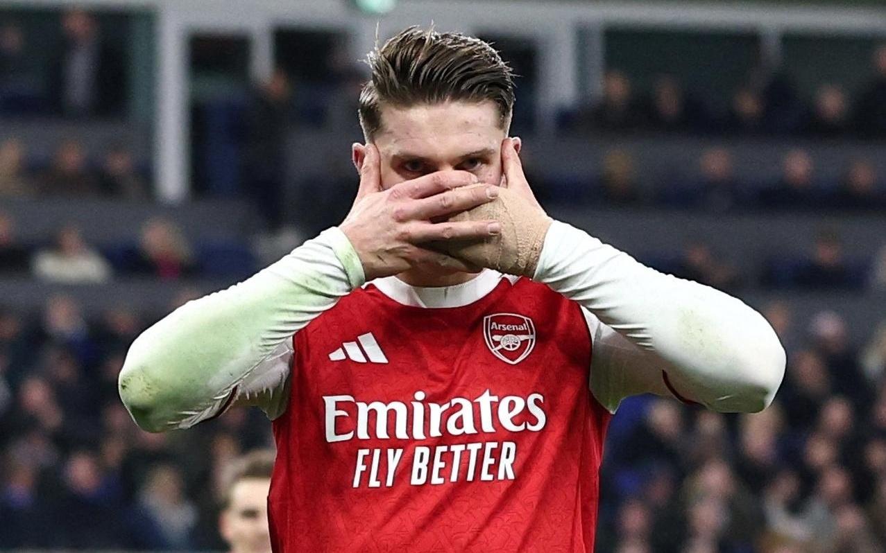 10，21！阿森纳力克埃弗顿，约克雷斯破荒，利物浦胜9人热刺