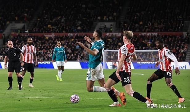 从5连胜到4连败！利物浦4轮0分，遭曼联