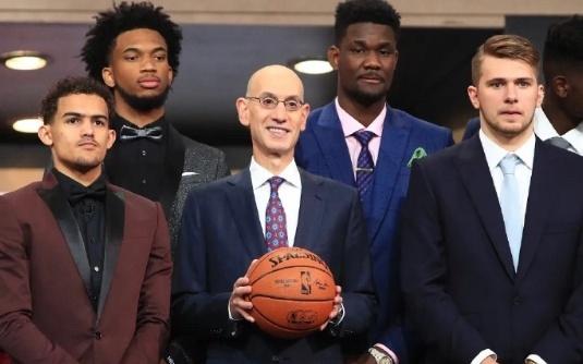 欧洲杯DPOY+FMVP！湖人旧将辅助东契奇艾顿，真可以！