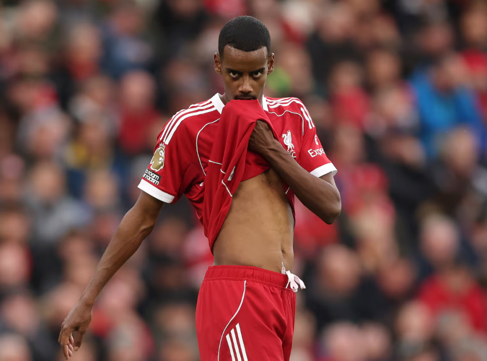 03！1.45亿新援毫无作为，利物浦被打爆，7轮6负却让皇马尴尬