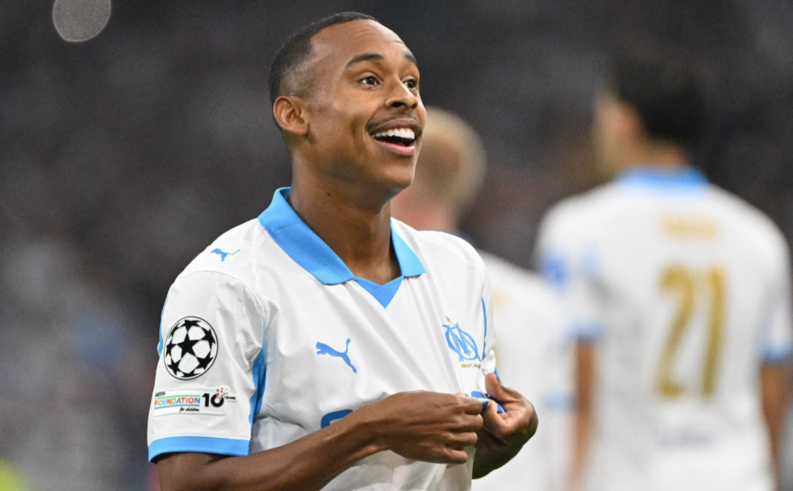 36岁奥巴梅扬踢疯了！德泽尔比太狠了：相继击败大巴黎和阿贾克斯