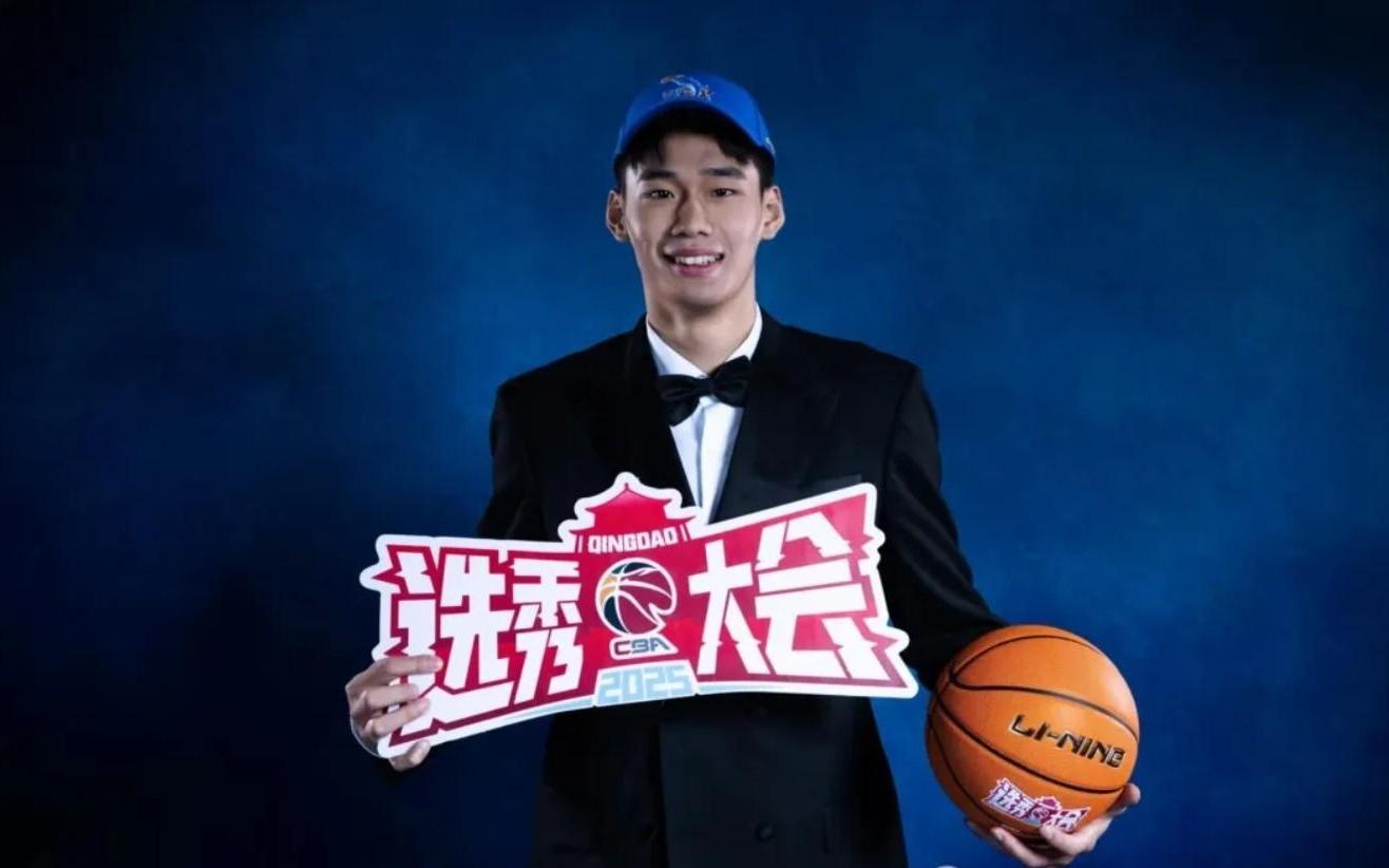 CBA新科状元杨曦皓：新赛季争取轮换甚至首发体教融合更适合我