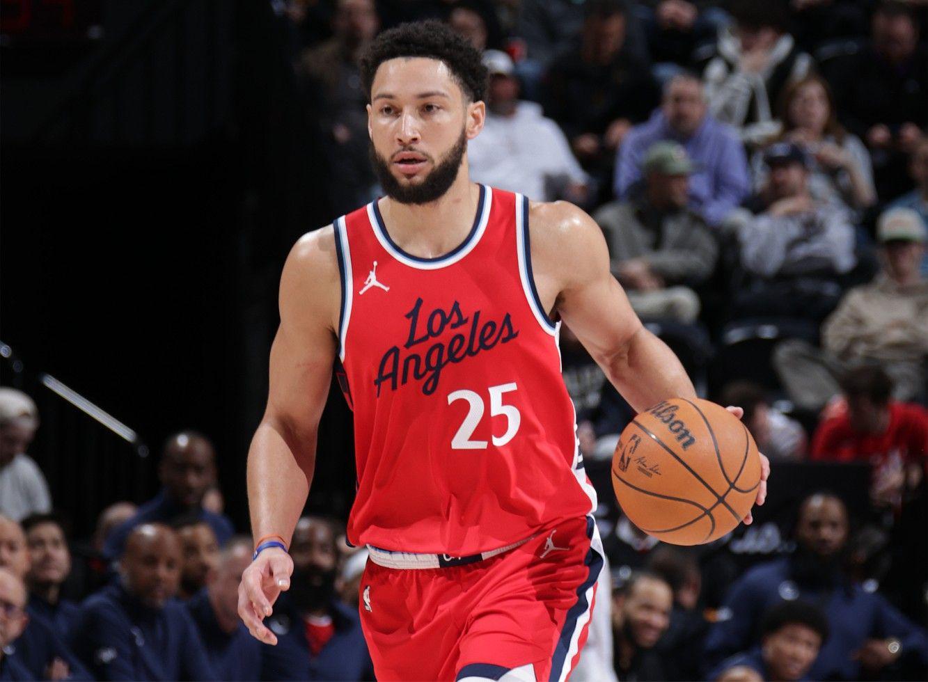 美记：本西蒙斯新赛季初将不会出现在NBA球队的名单上