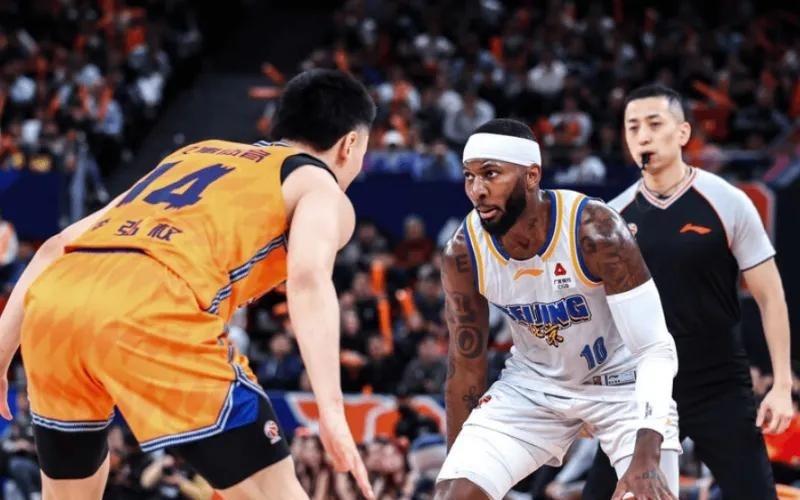 北京6786上海球员评价：1人及格，9人低迷