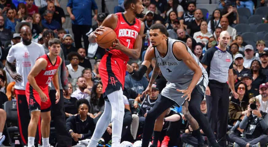 KD18+4+7！火箭14分逆转马刺，看数据：他是头号功臣！