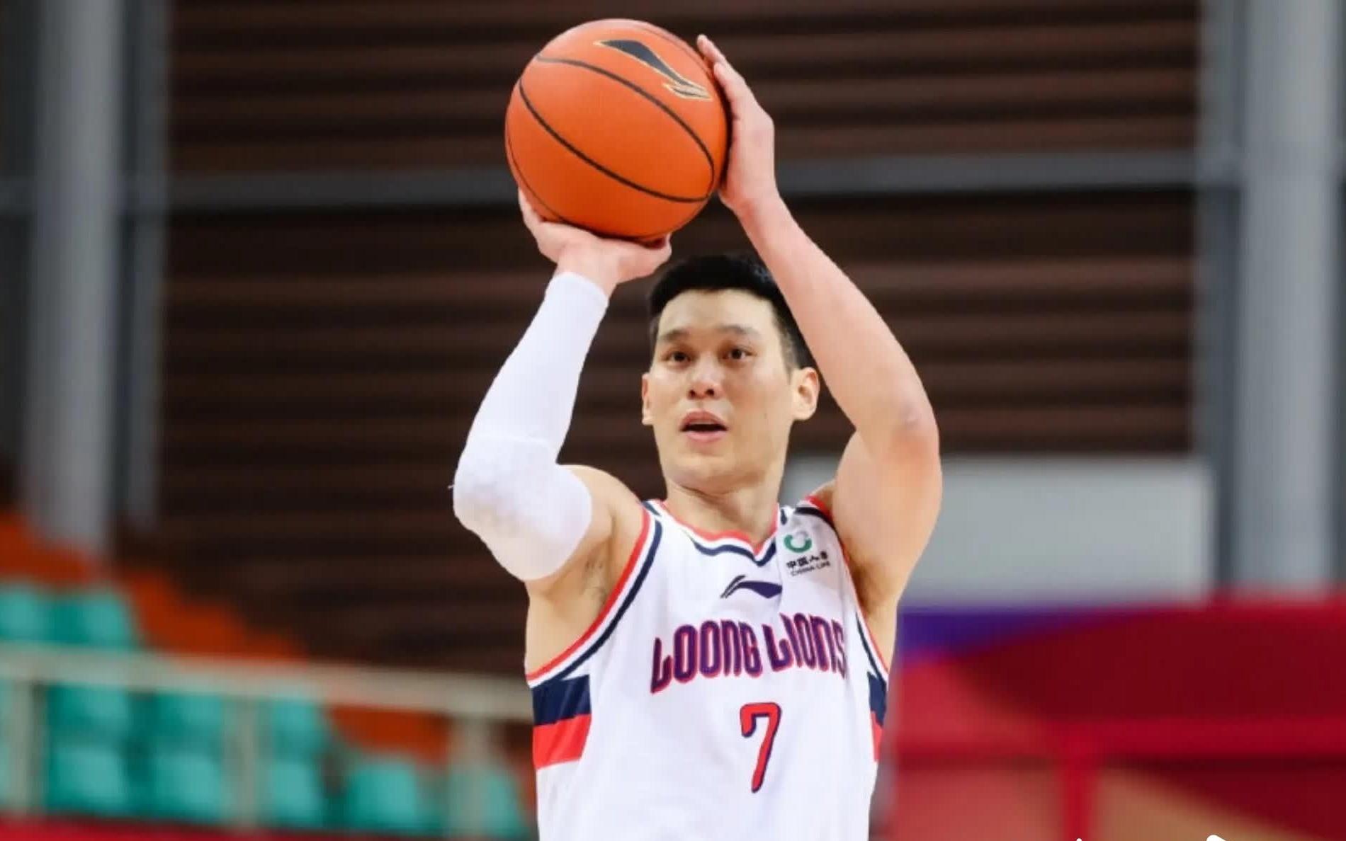 林书豪退役：除了“林疯狂”，参与多档综艺，还是公益践行者