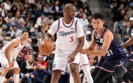 保罗重返快船首秀15+6+4快船47分狂胜广州龙狮