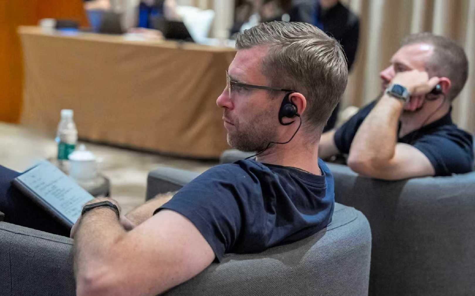 道曼到签职业合同的年龄会不会离开默特萨克：我们会确保留住他