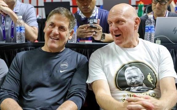 库班声援快艇老板鲍尔默NBA最富老板是个蠢蛋