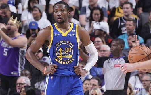 美记：勇士不愿将库明加交易至国王原因是顾虑他在加州球队爆发