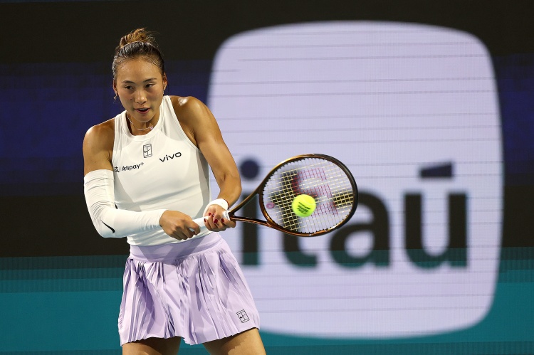 WTA1000罗马站签表：郑钦文首轮轮空，种子对位再遇萨巴伦卡