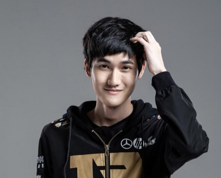 Uzi被卡退役！Ming直接不能直播！Karsa
