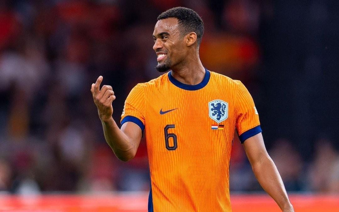 天空记者：预计赫拉芬贝赫不会缺席本周末的英超双红会