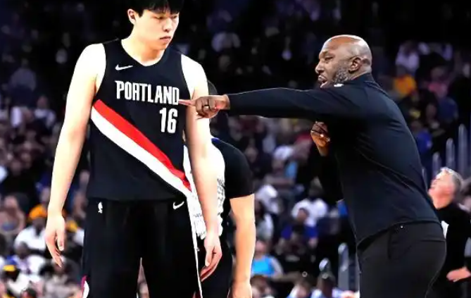 NBA季前赛今日结束了所有比赛，火箭4连胜，开拓者129132爵士