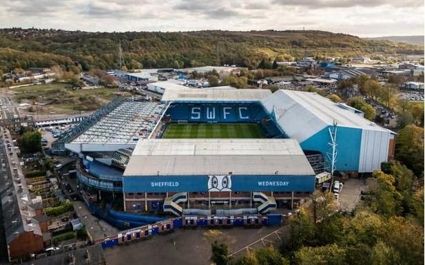 邮报：共有三方在争夺收购谢周三，包括美国财团和纽卡前老板