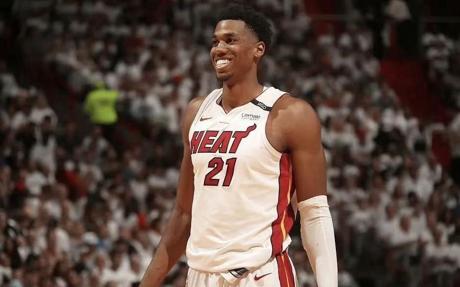 CBA要大结局，爆料顶级强队再签NBA超级中锋，碾压北京广东